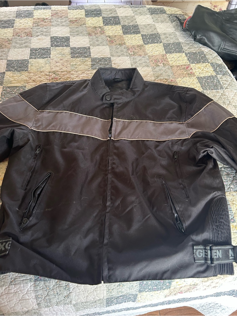 Men's Black Motorcycle Jacket with Contrasting Gray Stripe